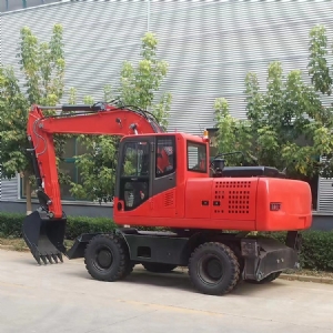 150型玉柴輪式挖掘機