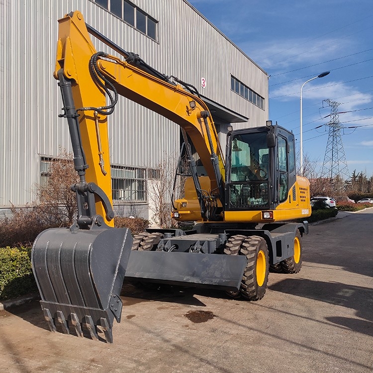 135型輪式抓木機(jī)