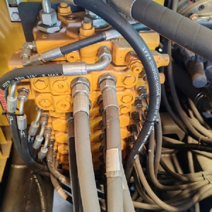 120型雙油缸輪式抓木機